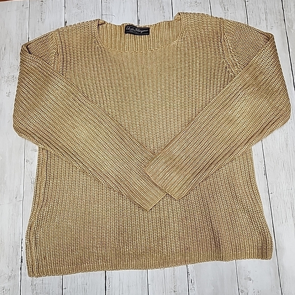SALVATORE FERRAGAMO Gold Silk Crochet Knit Sweater Long/S Made in Italy Size XL - Picture 9 of 9